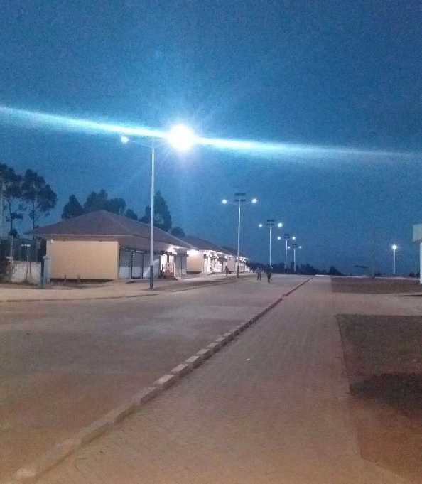 汉南区非洲科特迪瓦太阳能路灯工程